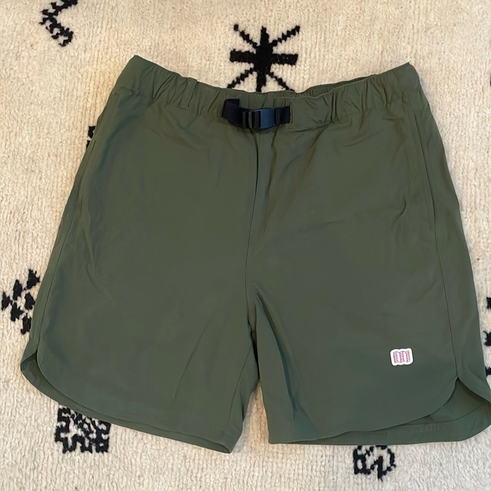 Topo Design Shorts